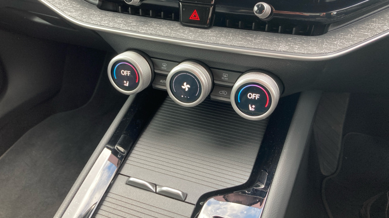 Skoda Superb 1.5 TSI iV SE L DSG 5dr Estate